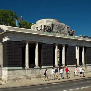 Londyn. Pomnik poległym w wojnie 1914-1918 przy Tower Hill St.